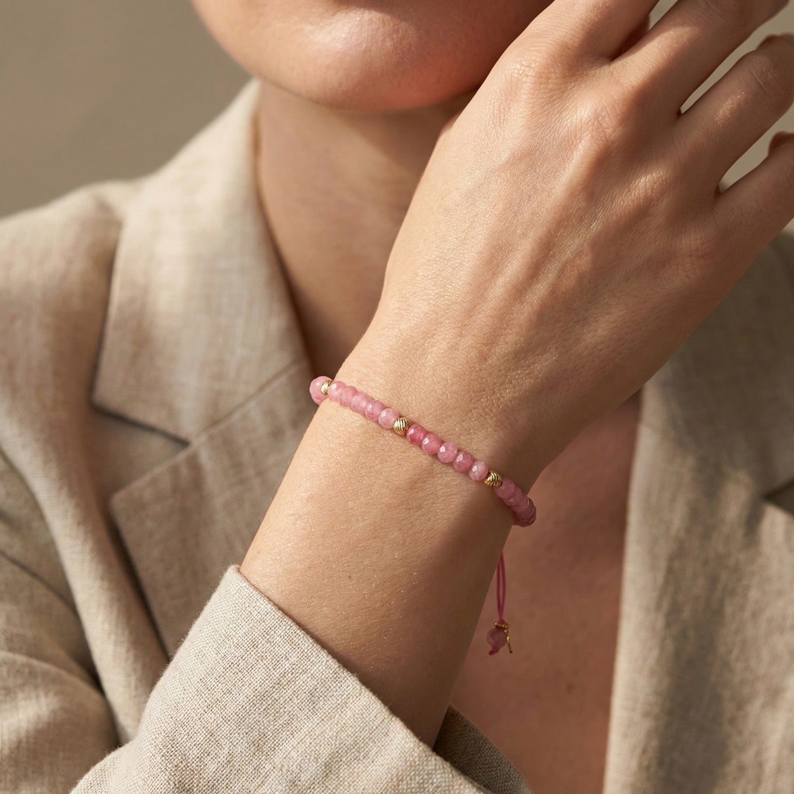 18K Gold and Light Pink Gemstones Bracelet